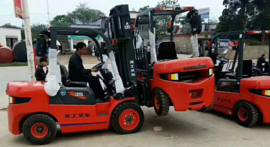 天津生物工程职业技术学院叉车出租